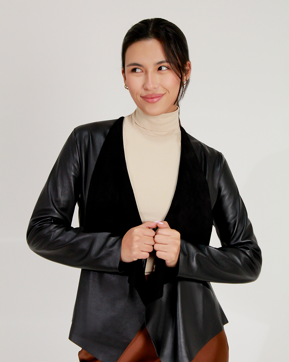 Casaca de mujer KM-35 Negro