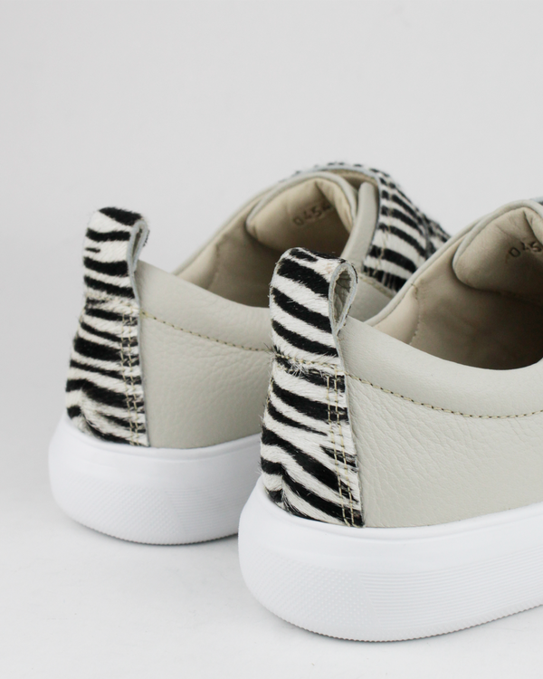 Zapatilla FD-10714 Blanco Humo