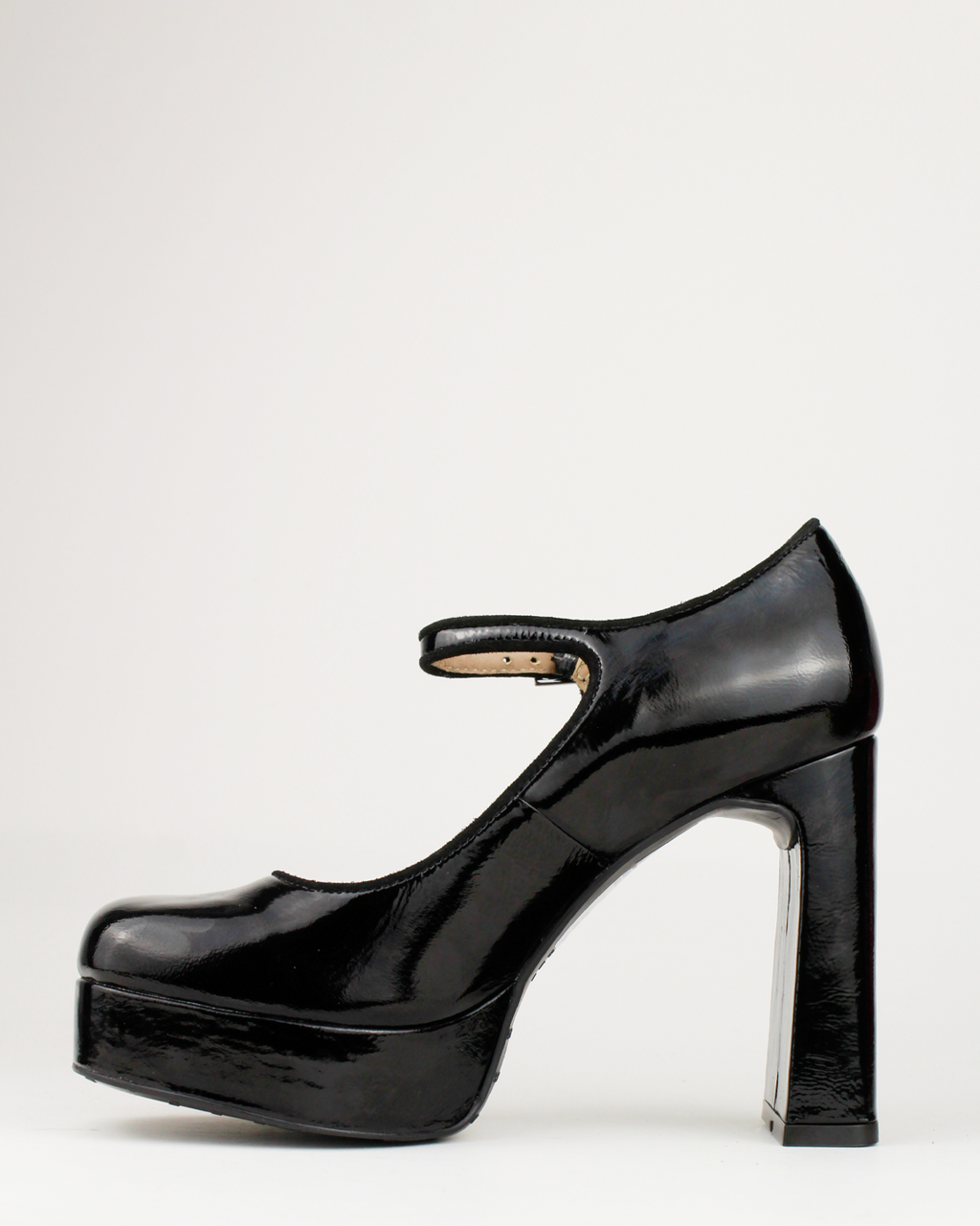 PUMP LÚDICA FR- 10689 NEGRO